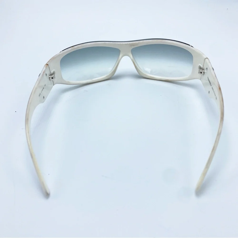 Authentic CHANEL Dream Wrap White & Black Sporty Y2K Early 2000s Sunglasses - Picture 8 of 12